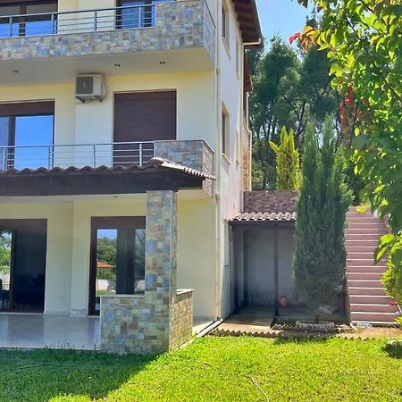 Granari Areta Villa *